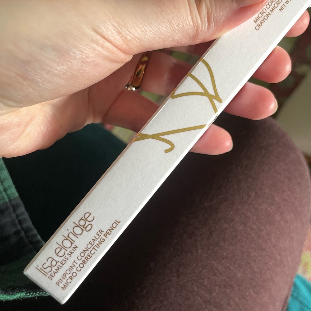 Lisa Eldridge Pinpoint Concealer - Shade 1 - Picture 8 of 9